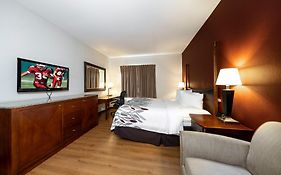 Red Roof Inn & Suites Biloxi - Ocean Springs